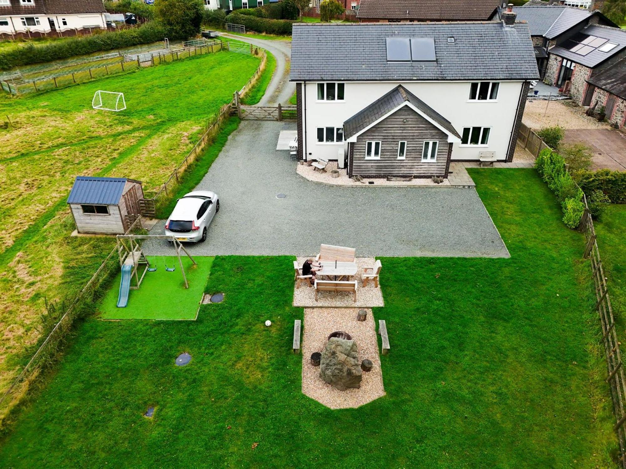 LlanyreMaen Llwyd别墅 外观 照片